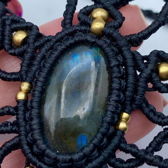 Labradorite Macramé Celine Floral Mandala Brass Boho Necklace - Picture 7 of 9
